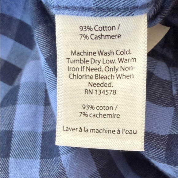 Vineyard Vines Navy Checkered Button-Down Shirt with Cashmere - Picture 5 of 5